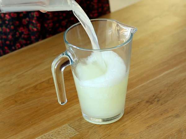 Moskovska mula brez alkohola - Priprava korak 1