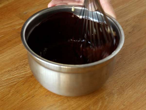 Velikonočni brownie in stepena smetana verrines - Priprava korak 1