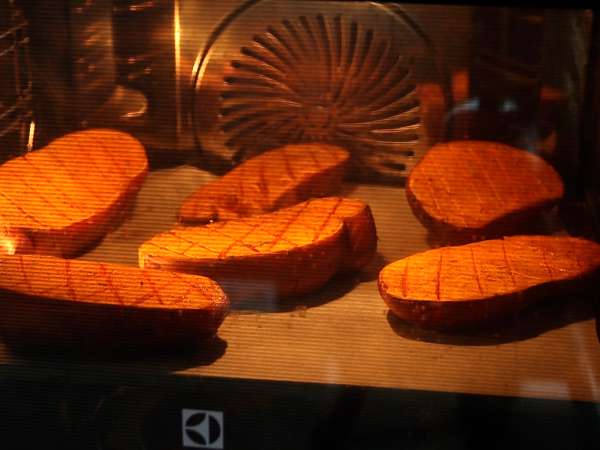 Pečen sladki krompir - Priprava korak 3