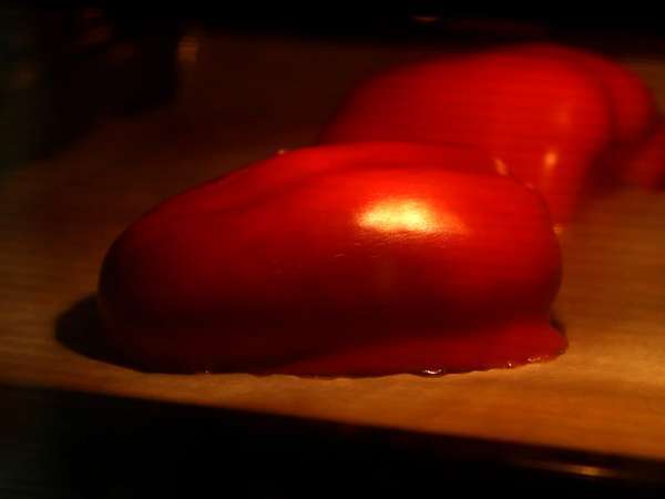 Pesto po kalabrijsko s kremnim sirom burrata - Priprava korak 1