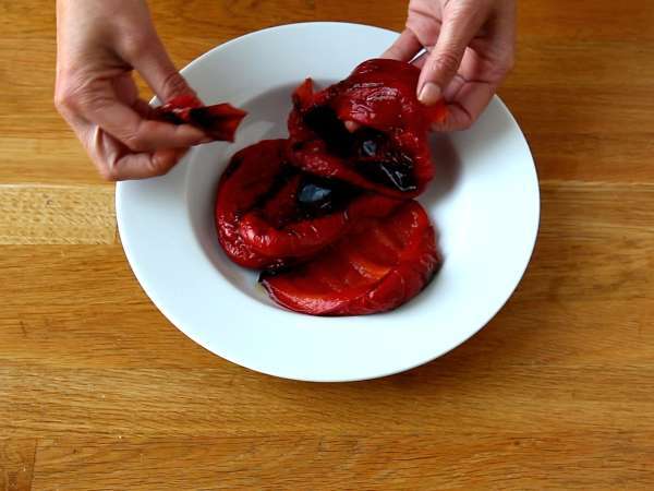 Pesto po kalabrijsko s kremnim sirom burrata - Priprava korak 3