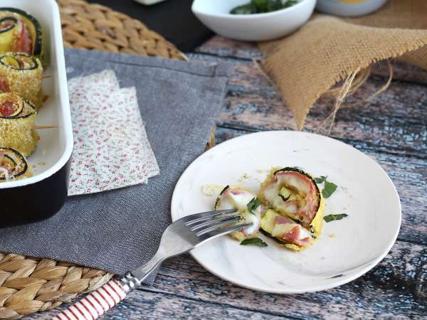 Pečeni bučkini zvitki s šunko in sirom scamorza - Priprava korak 7