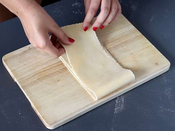 Kako pripraviti jajčne testenine za lazanjo - Priprava korak 7