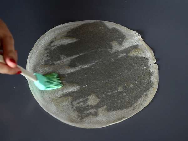 Feta Saganaki, grški recept za hrustljavce iz fete in medu - Priprava korak 1