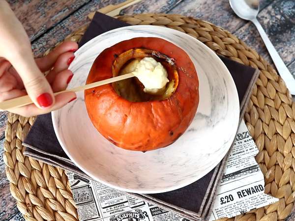 Jesenski fondi Reblochon v buči! - Priprava korak 7