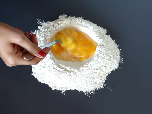 Tagliolini, postopek korak za korakom za pripravo doma - Priprava korak 2