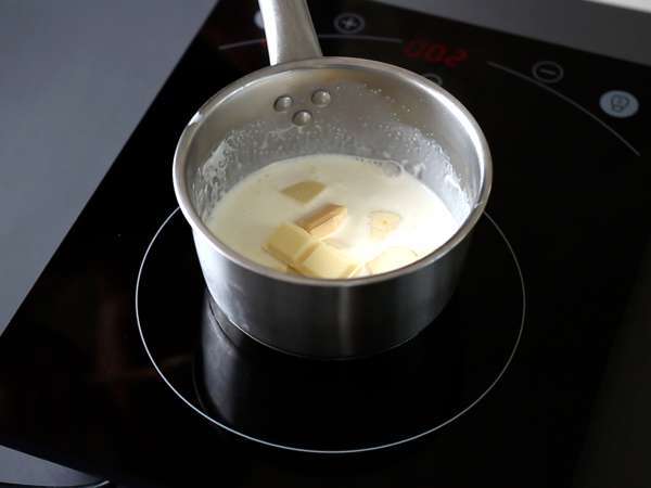 Čokoladni in nugatni lončki. Enostaven recept - Priprava korak 7