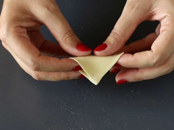 Kako narediti domače testenine: sorpresine, lepe majhne testenine - Priprava korak 5