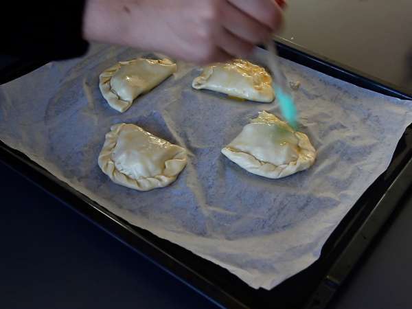 Jabolčni in lešnikovi kremni zavitki za Epifanijo - Priprava korak 6