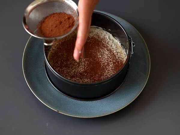 Palačinka v slogu tiramisuja s kavo in kakavom - Priprava korak 5