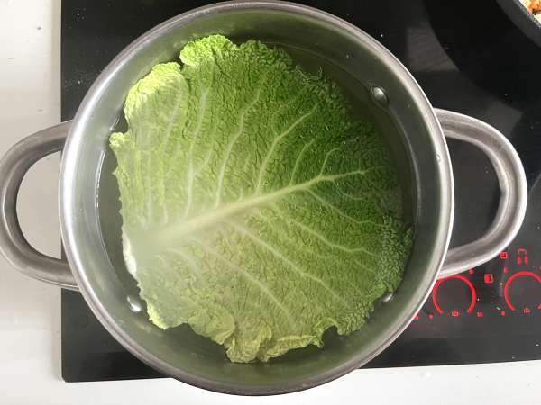 Polnjeno zelje v pečici (da bi vsi vzljubili to zelenjavo!) - Priprava korak 1