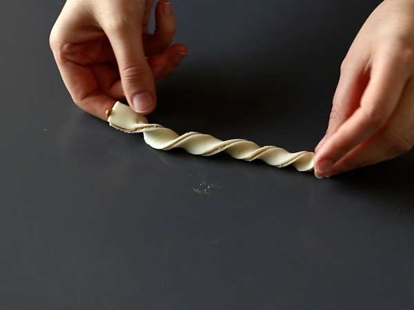 Speculoos piškoti iz listnatega testa - hitra in enostavna izdelava - Priprava korak 3