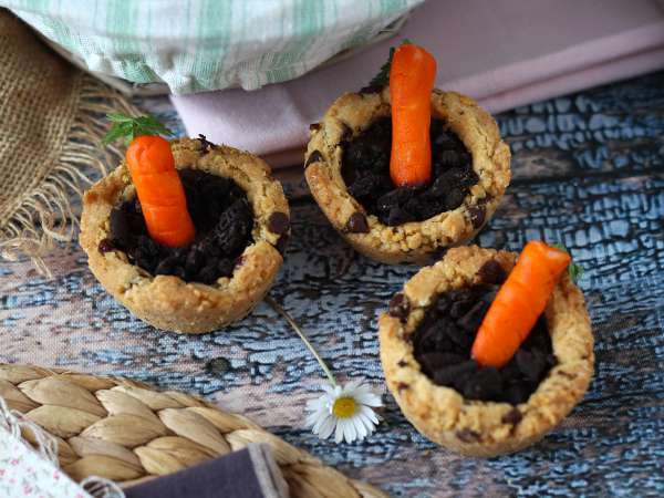 Piškotki, preliti s čokoladnim ganachejem, v slogu korenčkovega lonca - Priprava korak 8