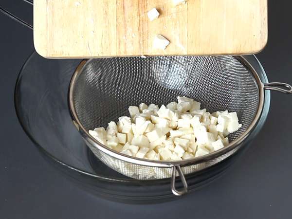 Jajčevec parmigiana, tradicionalni recept, razložen korak za korakom! - Priprava korak 1