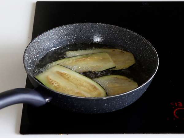 Jajčevec parmigiana, tradicionalni recept, razložen korak za korakom! - Priprava korak 5