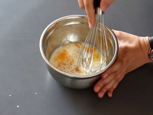 Vegetarijanski kviš s paradižnikom in feto, kot nalašč za na piknik! - Priprava korak 2