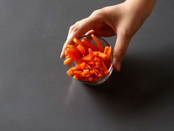 Bibimbap, tradicionalna korejska jed - Priprava korak 3