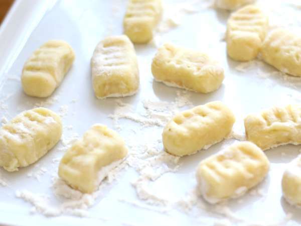 Krompirjevi njoki: vse skrivnosti za njihovo pripravo doma! - Priprava korak 7