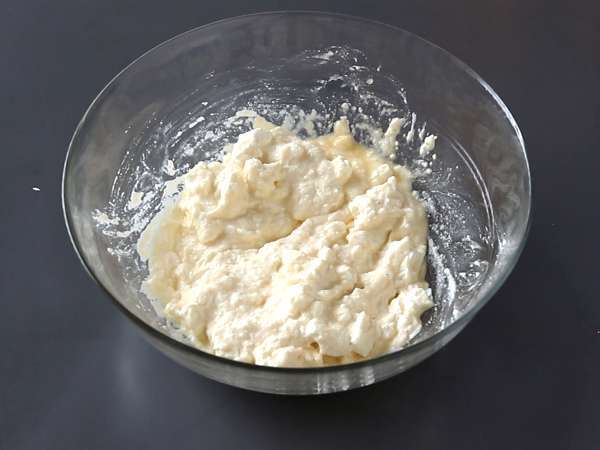 Spanakopita, izjemno preprosta grška pita s špinačo in sirom feta - Priprava korak 4