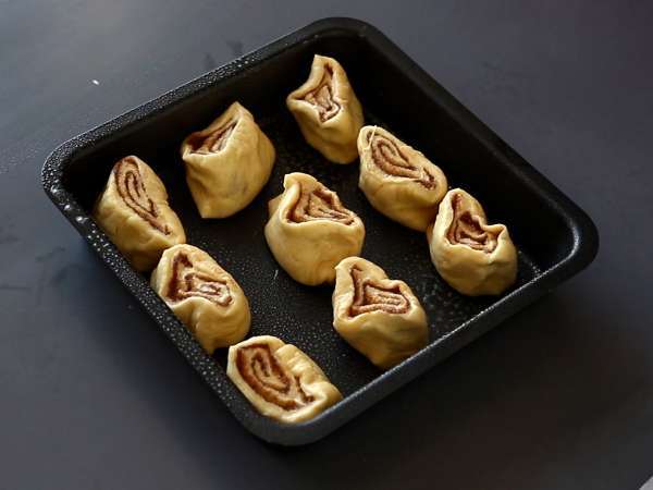 Cimetovi zvitki, cimetov brioš z vanilijevim prelivom - Priprava korak 8