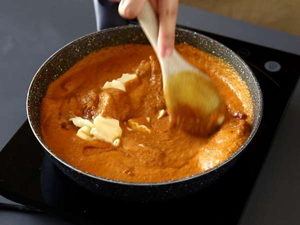 Piščanec na maslu, indijska jed par excellence s piščancem! - Priprava korak 7