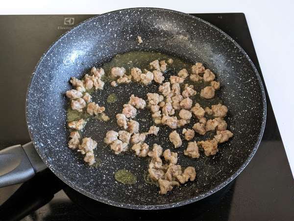 Testenine z bučami in klobaso - Priprava korak 2