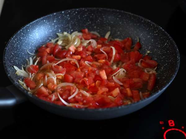 Bandeja Paisa, kolumbijska jed polna okusa in tradicije - Priprava korak 3