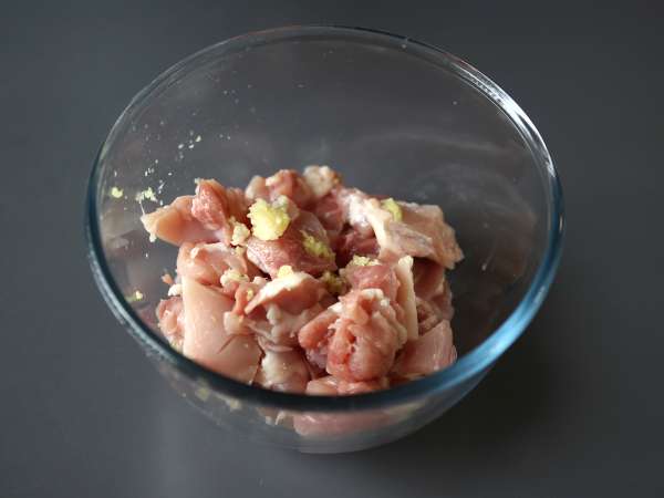 Piščanec teriyaki, sladka in pikantna japonska prelivna omaka, ki vam bo všeč! - Priprava korak 2