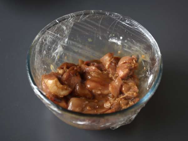 Piščanec teriyaki, sladka in pikantna japonska prelivna omaka, ki vam bo všeč! - Priprava korak 3