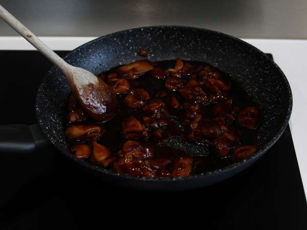 Piščanec teriyaki, sladka in pikantna japonska prelivna omaka, ki vam bo všeč! - Priprava korak 10
