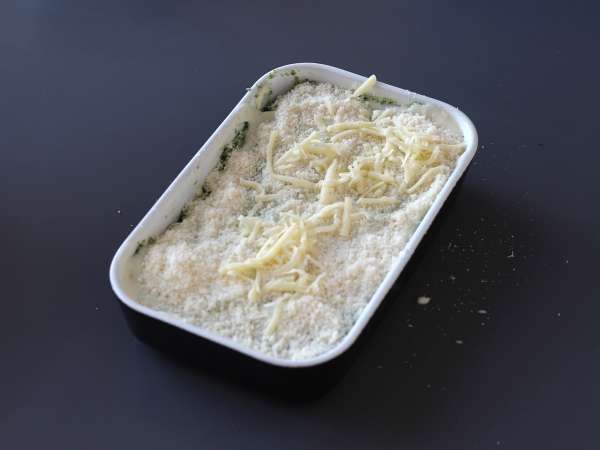 Izjemno topljiva rikota in špinačna lazanja - Priprava korak 9