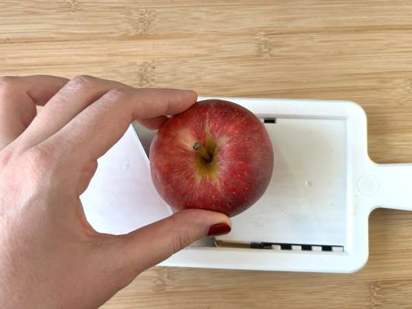 Cimetov jabolčni čips na Air Fryer - Priprava korak 1