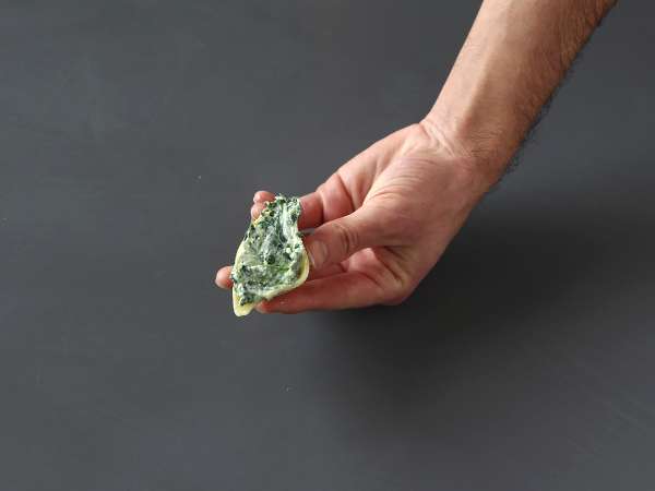 Conchiglioni, polnjeni z rikoto in špinačo: neustavljiva pečena vegetarijanska jed - Priprava korak 6