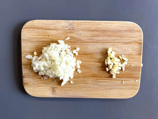 Kako pripraviti riž s kokosovim mlekom? - Priprava korak 1