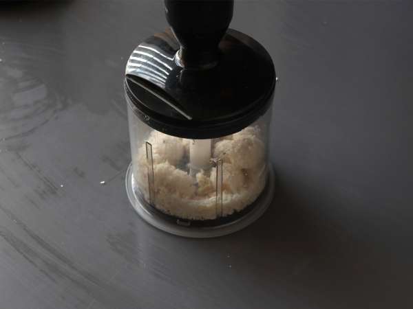 Kokosov tiramisu z Raffaello - Priprava korak 1