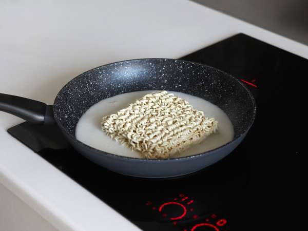 Kako pripraviti sir Buldak? Hiter in enostaven recept! - Priprava korak 2