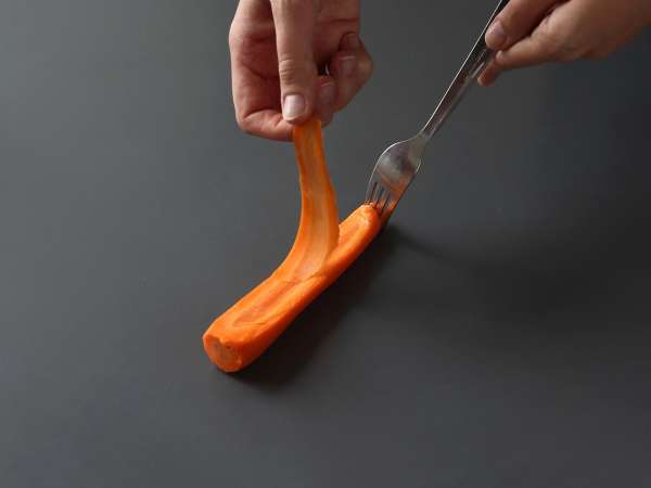 Zelenjavna solata tagliatelle z arašidovo omako - Priprava korak 3