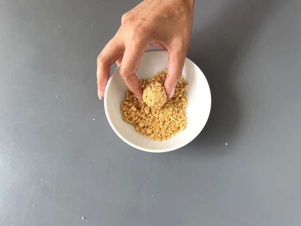 Arašidni brigadeiro, okusna brazilska sladica - Priprava korak 5