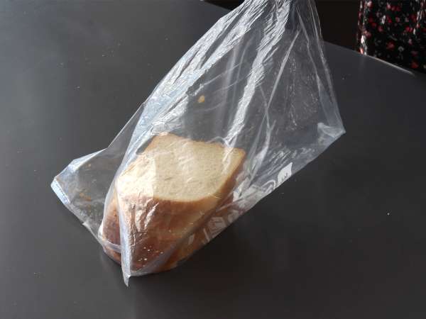 Kako pripravim domače japonske drobtine panko? Enostaven in varčen recept - Priprava korak 1