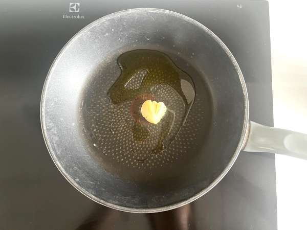 Bakan v prahu po milansko, vendar vegetarijansko - Kuhanje v aparatu za cvrtje na zraku - Priprava korak 12