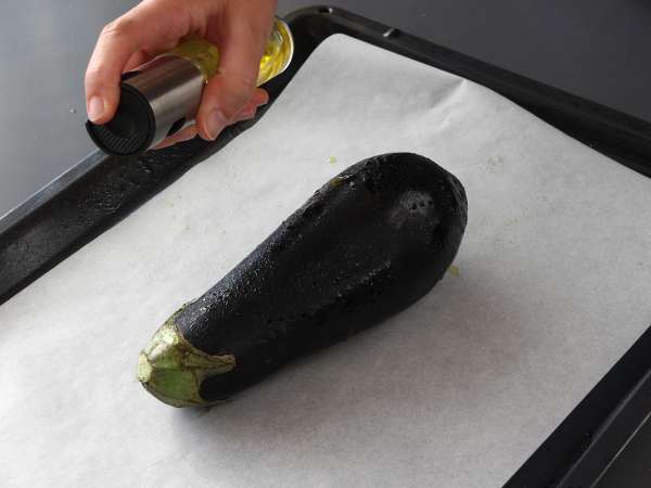 Kako speči in olupiti jajčevce v pečici? - Priprava korak 2