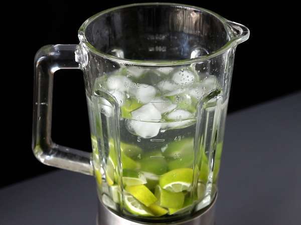 Švicarska limonada s kondenziranim mlekom - Priprava korak 1