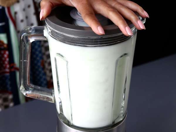 Švicarska limonada s kondenziranim mlekom - Priprava korak 2