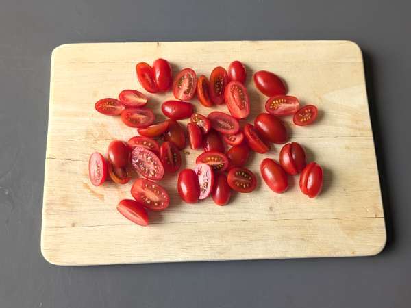 Paradižnik v zračni cvrtnik - Priprava korak 1