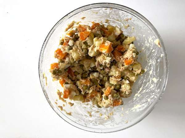 Ruska solata z domačo majonezo - Priprava korak 8