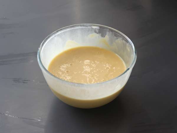 Breskvova torta, vlažna, topljiva in karamelizirana - Priprava korak 5