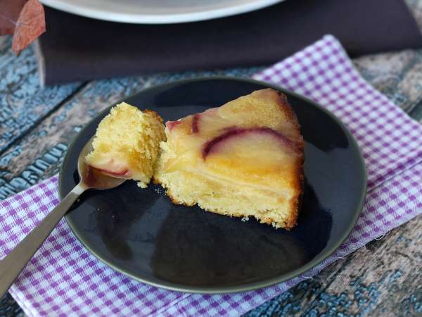 Breskvova torta, vlažna, topljiva in karamelizirana - Priprava korak 7