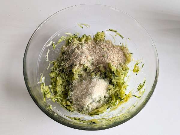 Burger iz bučk in krompirja v zračnem cvrtniku - Priprava korak 5