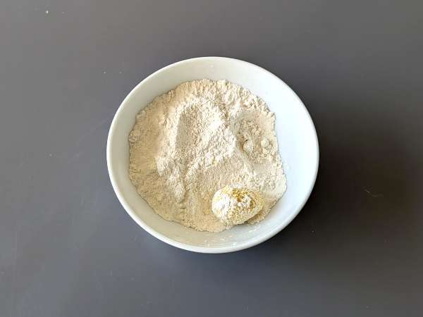 Mozzarelline v zračni cvrtnik - Priprava korak 3