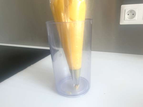 Churros, pripravljen v aparatu za cvrtje na zraku - Priprava korak 5